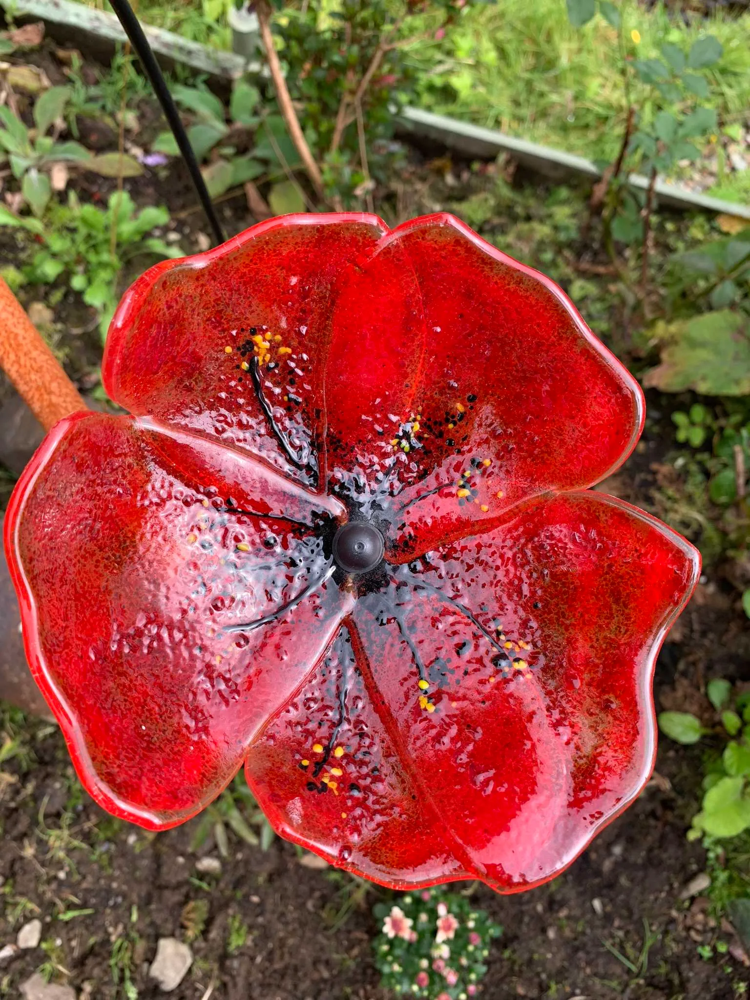 Red poppy garden flower stake - Image 4