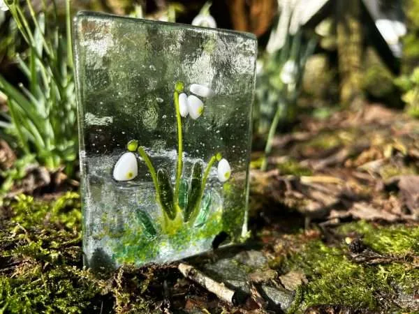 Snowdrops Candle Holder Fused Glass/ Tea Light - Image 4