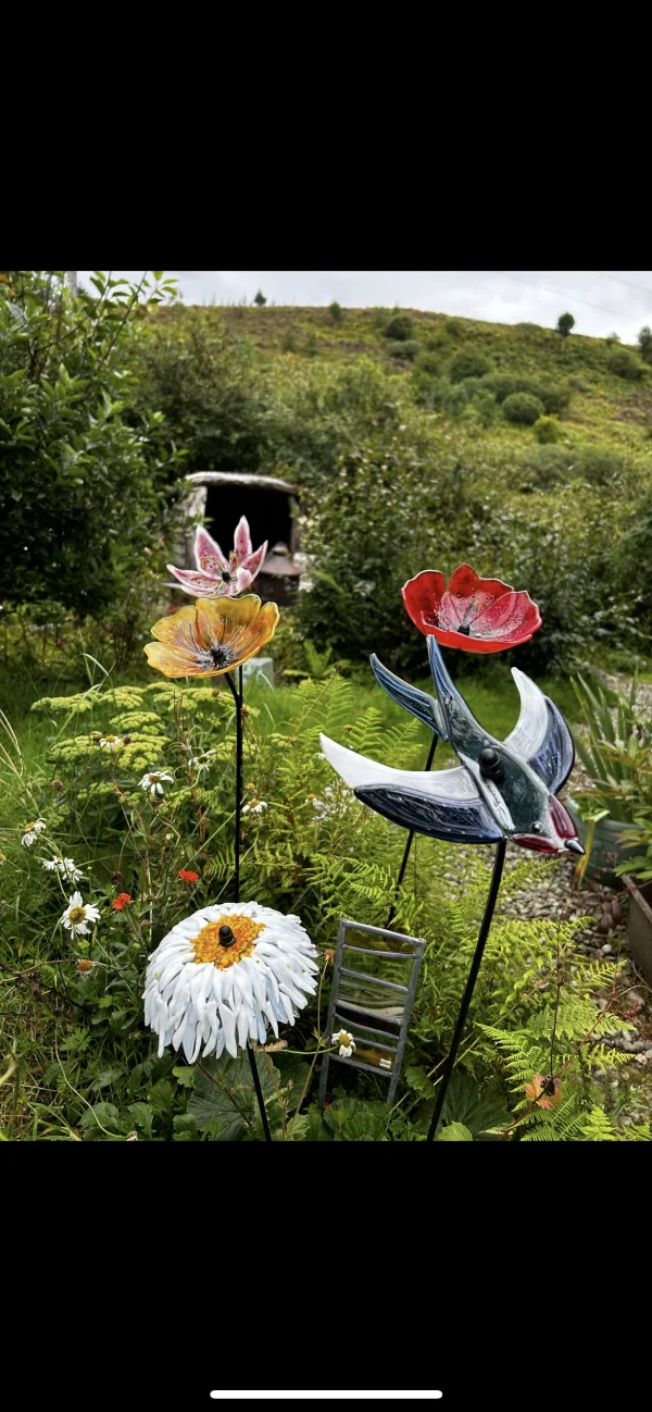 Daisy Garden Stake, garden sculpture - Image 4