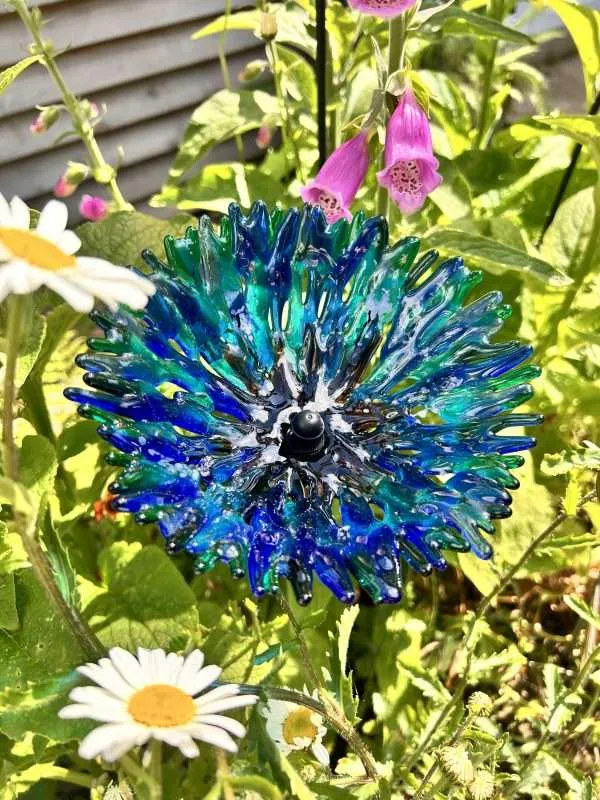 Blue cornflower garden flower stake, garden sculpture