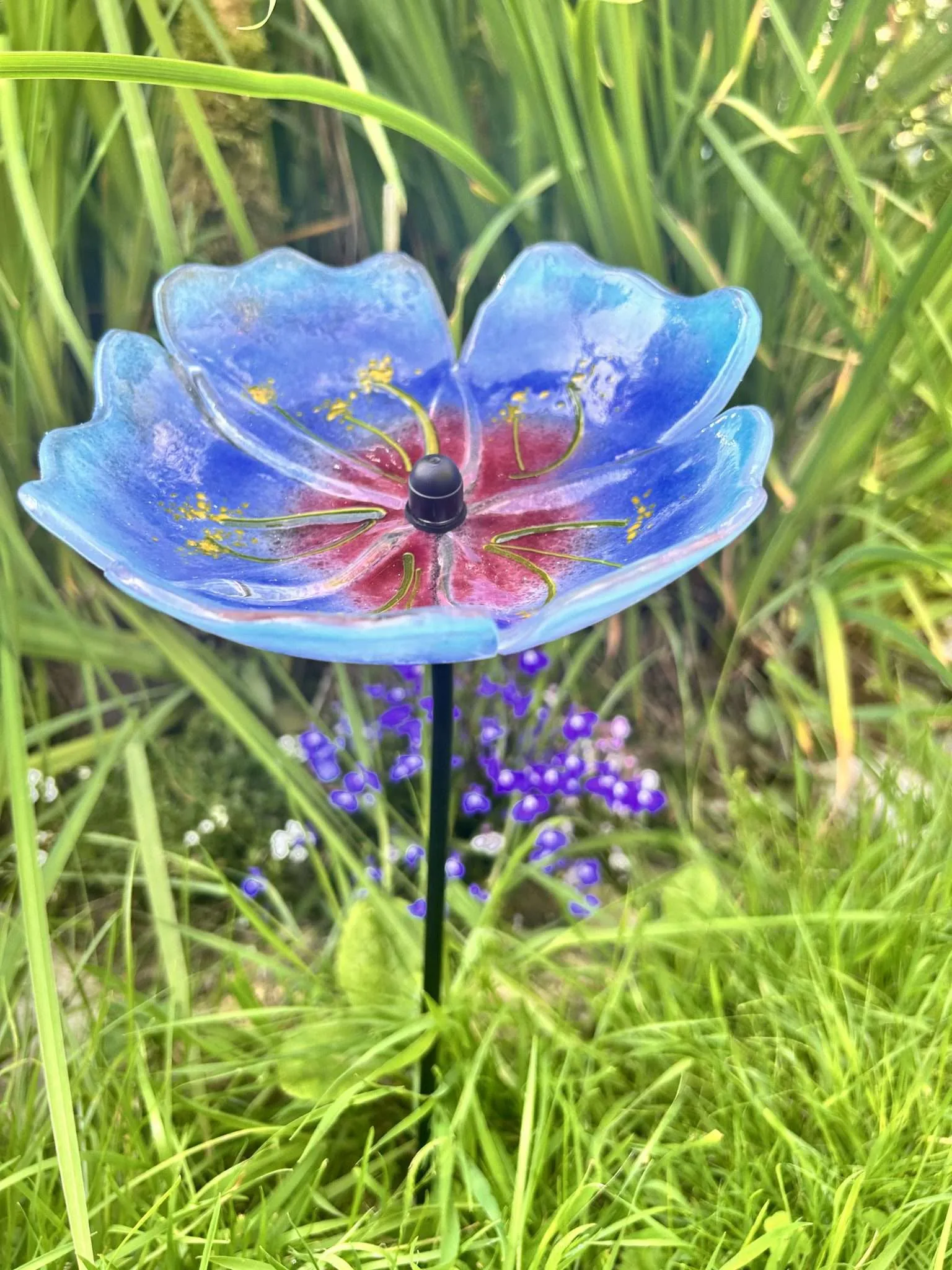 Blue Himalayan  poppy garden stake, sculpture fused glass - Image 6