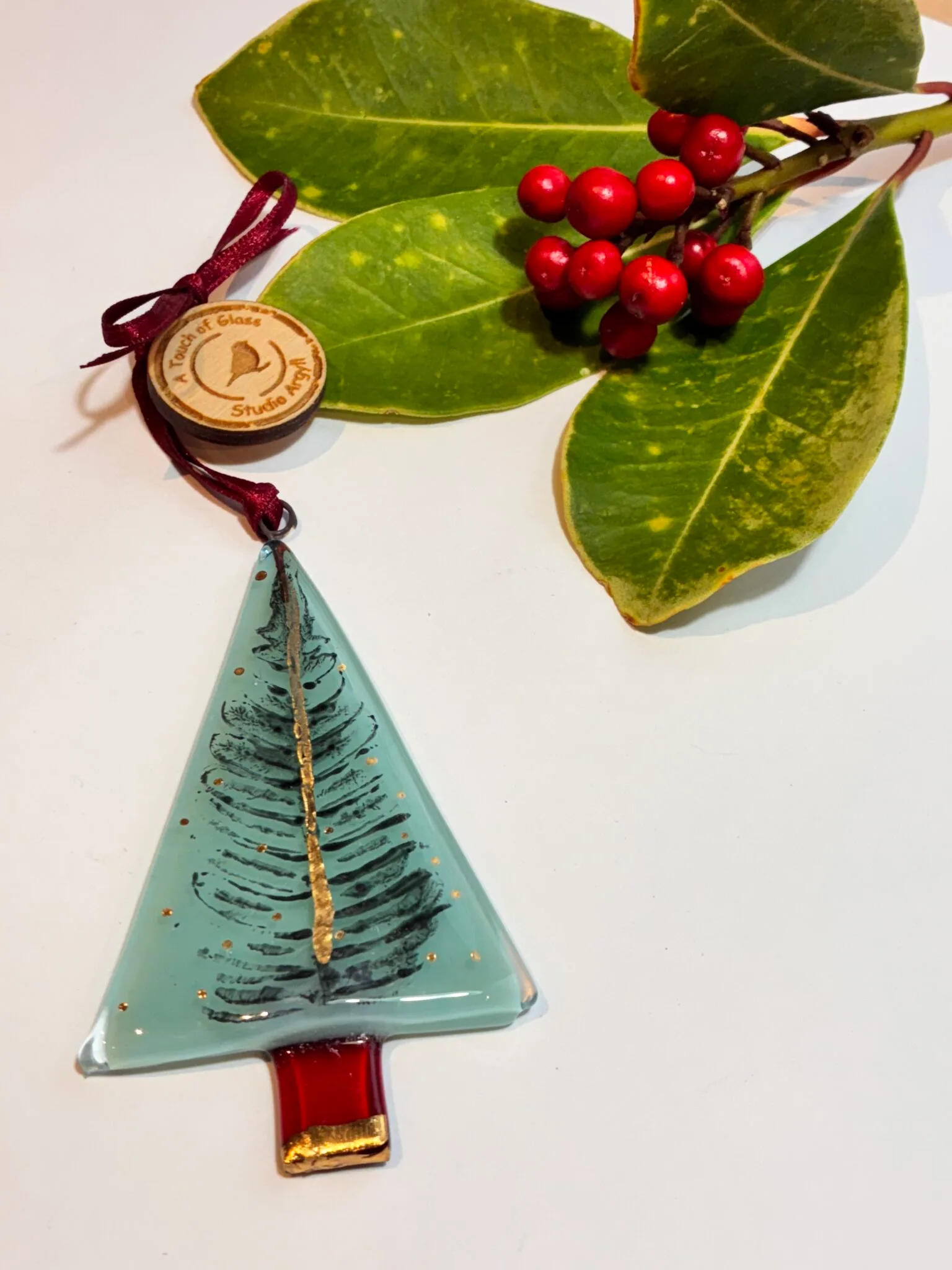 Fused glass christmas tree in teal with printed Fern Leaf and gold trunk and decoration. - Image 4