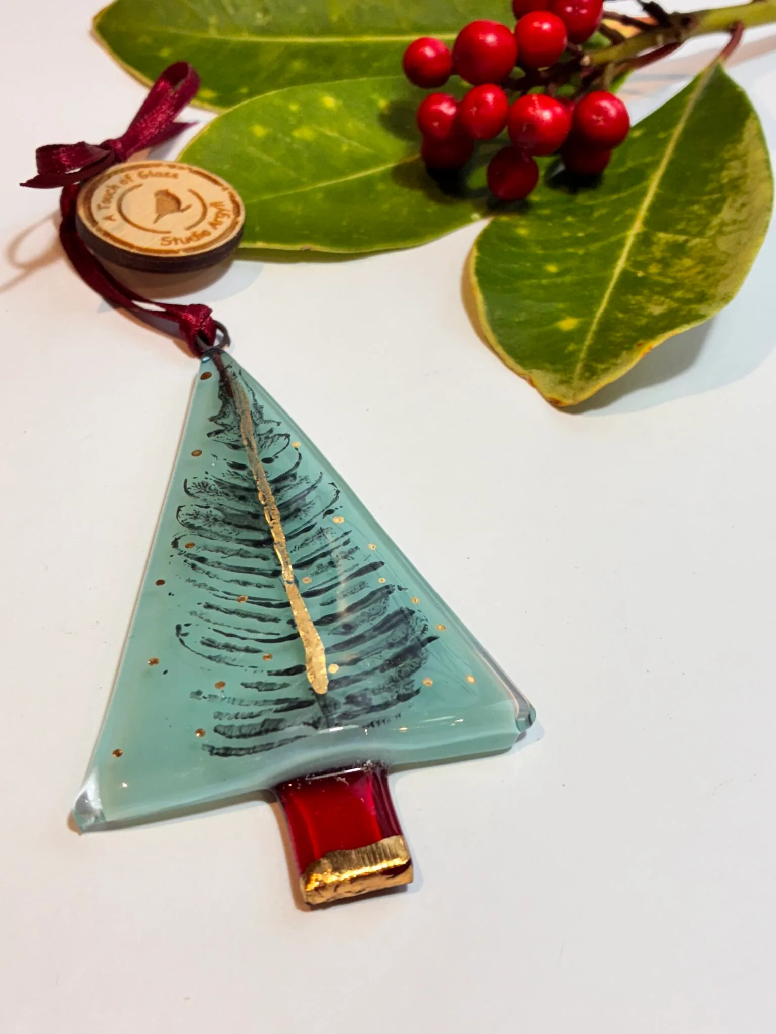 Fused glass christmas tree in teal with printed Fern Leaf and gold trunk and decoration. - Image 5