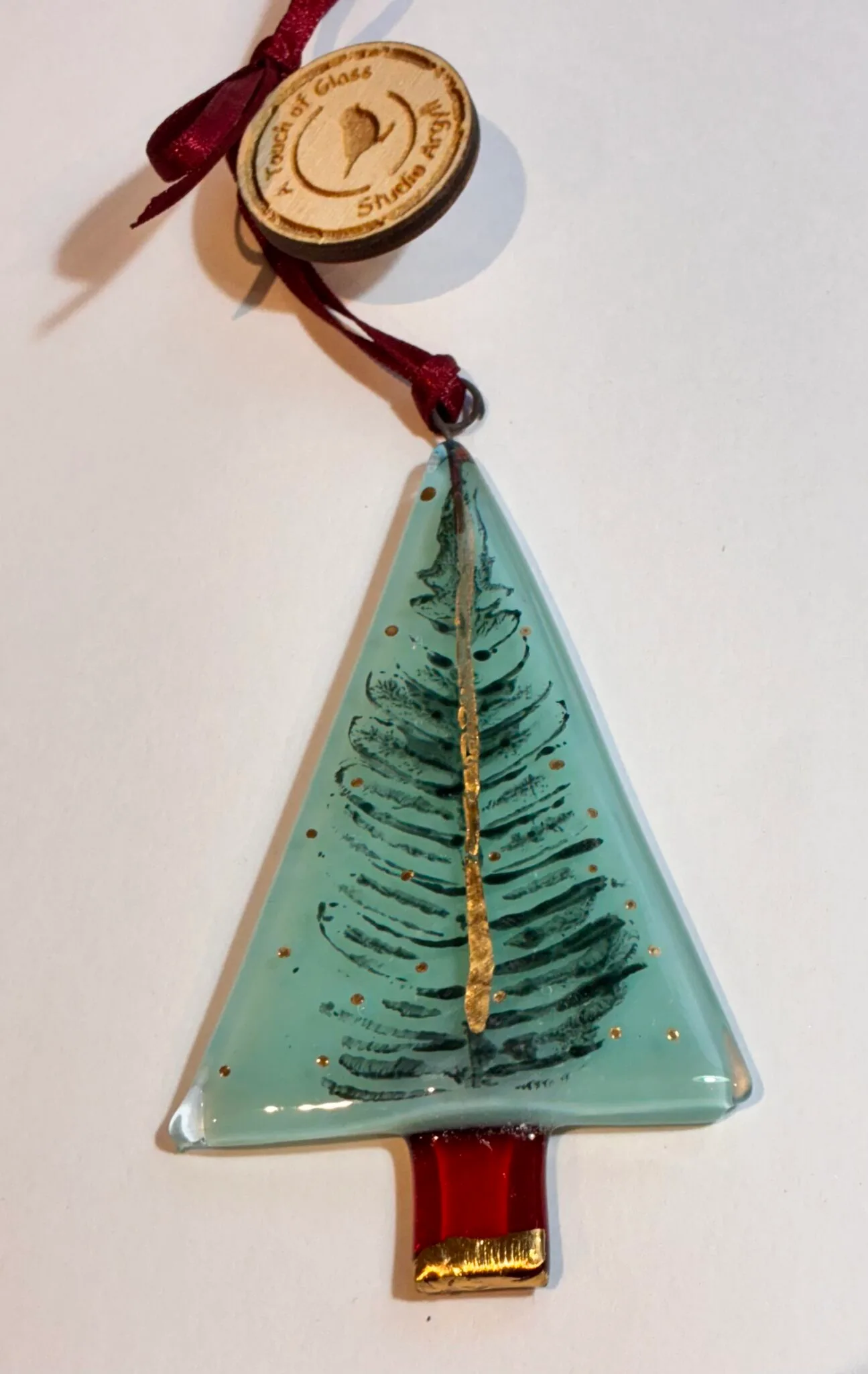 Fused glass christmas tree in teal with printed Fern Leaf and gold trunk and decoration. - Image 3