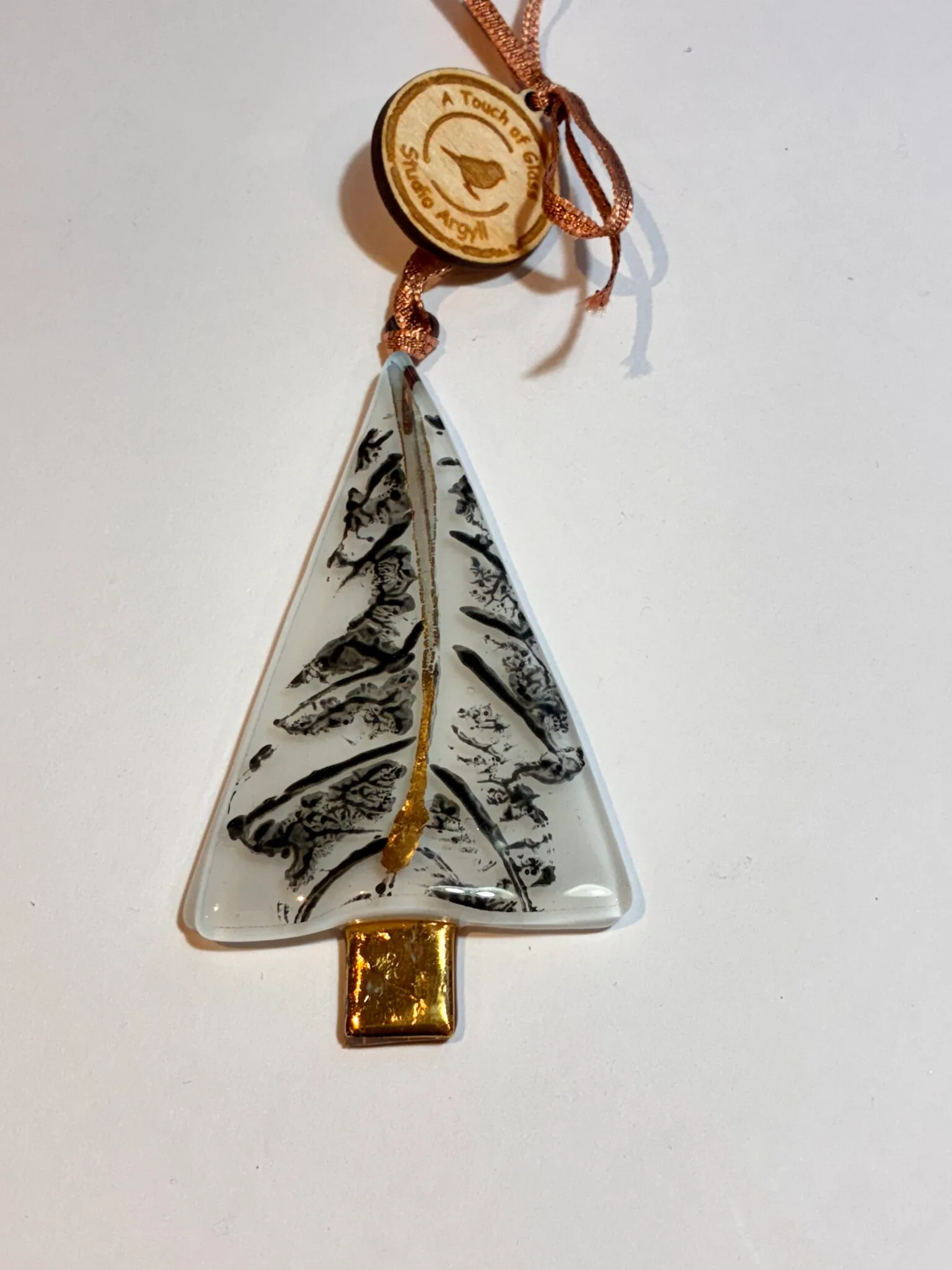 Fused glass christmas tree with printed Oak Leaf and gold trunk. - Image 4