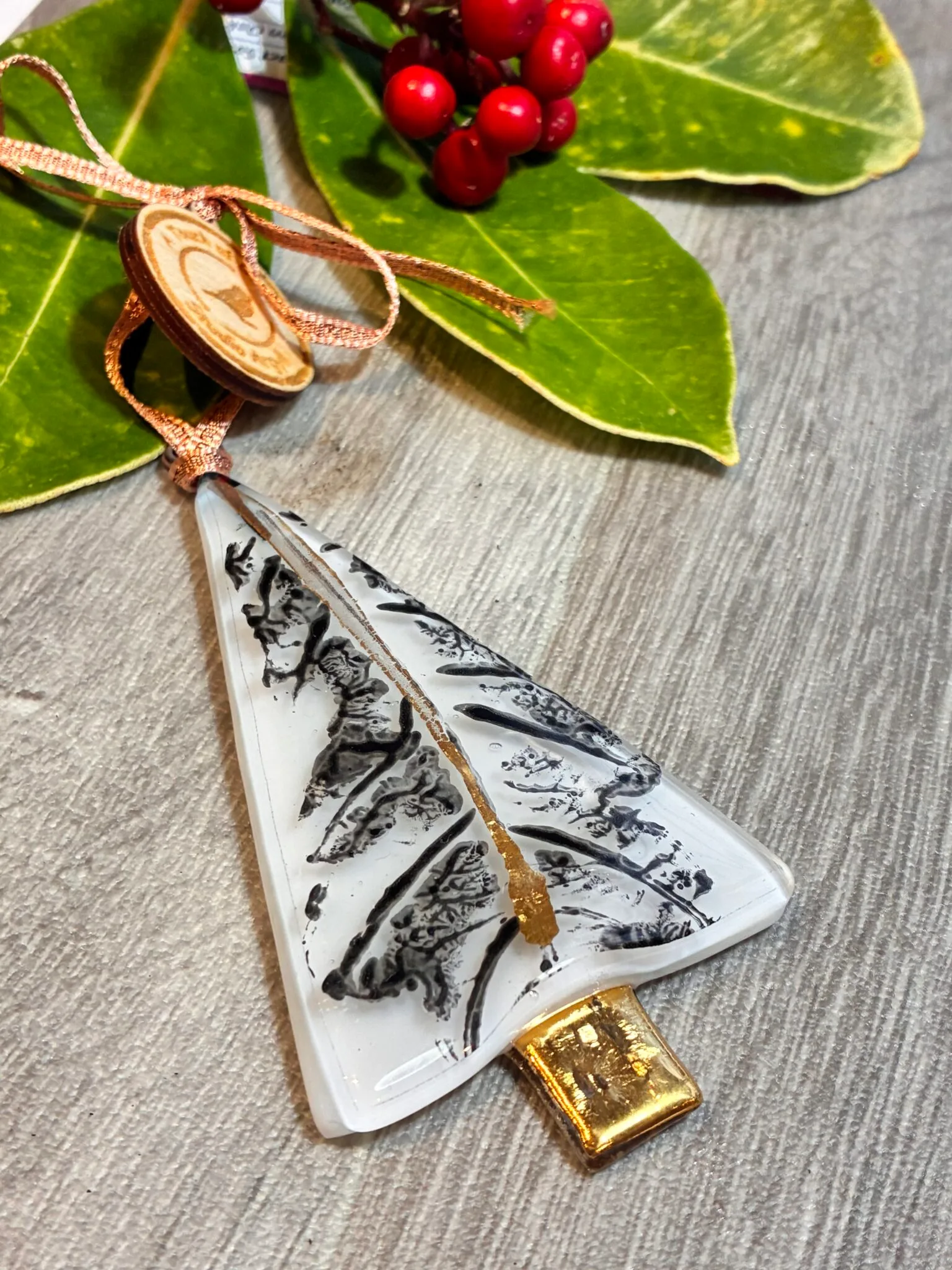Fused glass christmas tree with printed Oak Leaf and gold trunk. - Image 3
