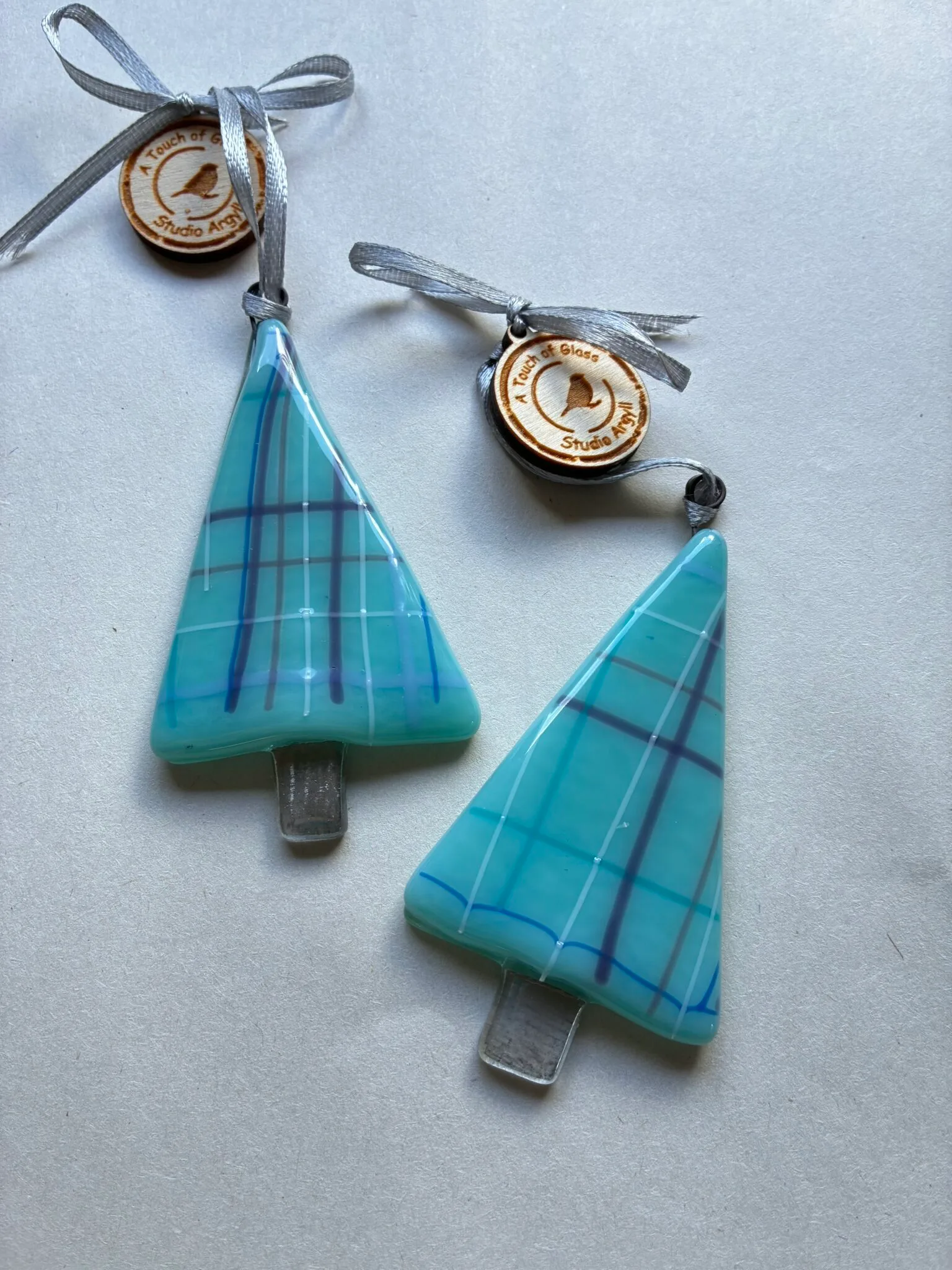 Fused glass , spirit  of Argyll tartan christmas tree - Image 7