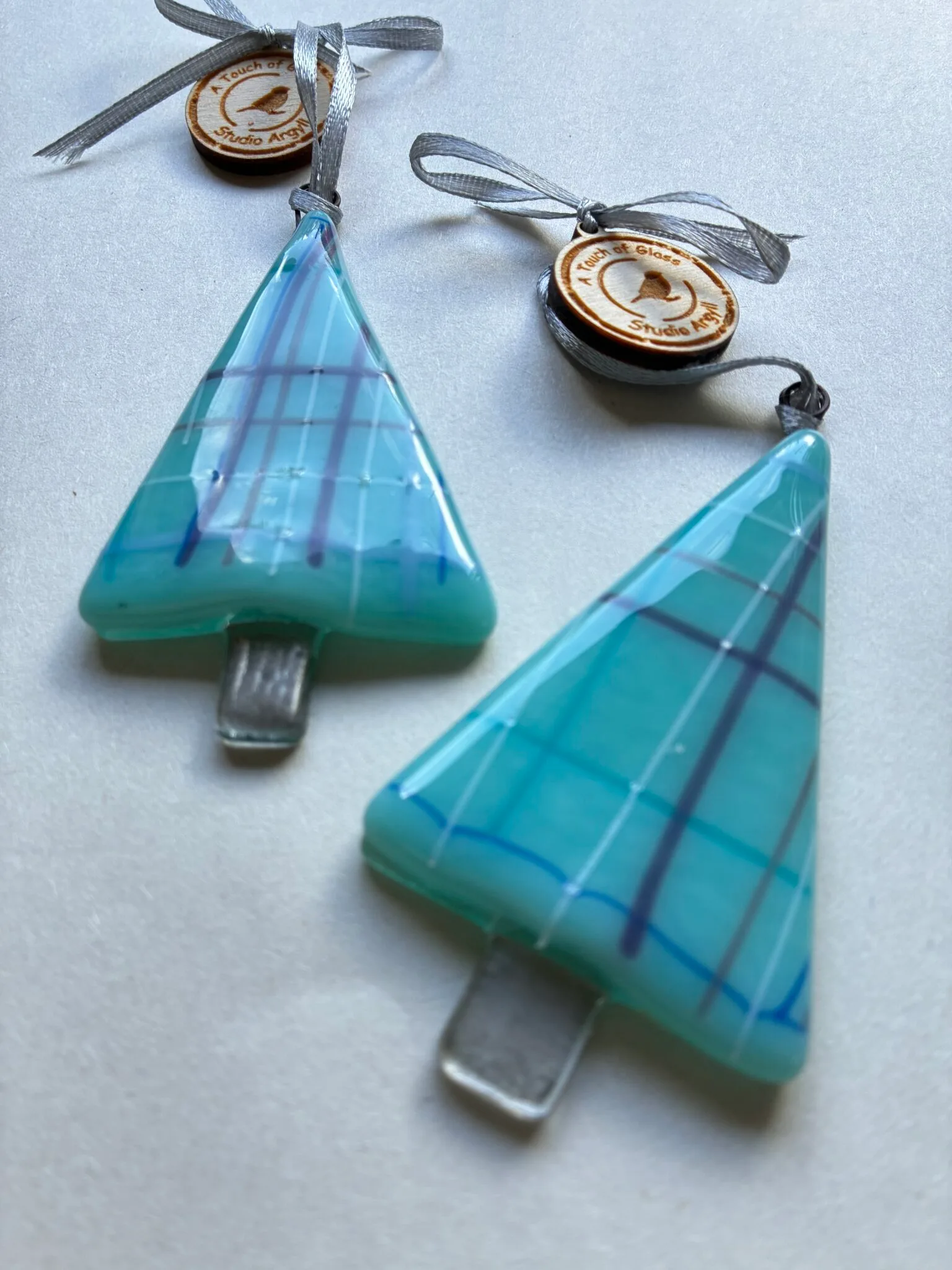 Fused glass , spirit  of Argyll tartan christmas tree - Image 5