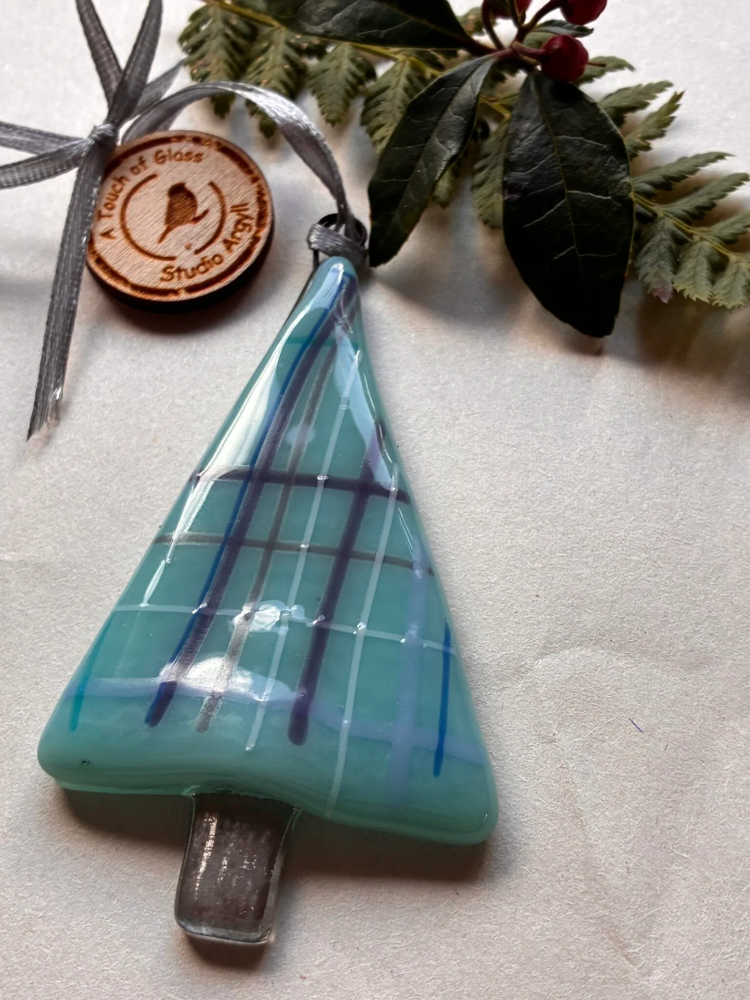 Fused glass , spirit  of Argyll tartan christmas tree - Image 2